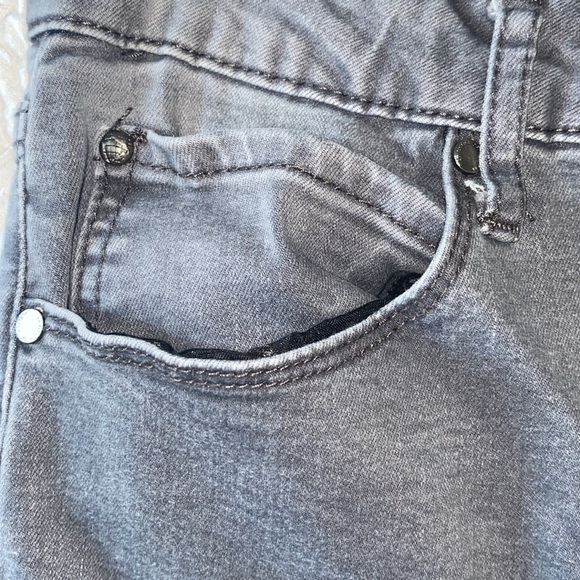 ARTICLES OF SOCIETY Bridgeport Sarah Skinny Jeans - Picture 7 of 13